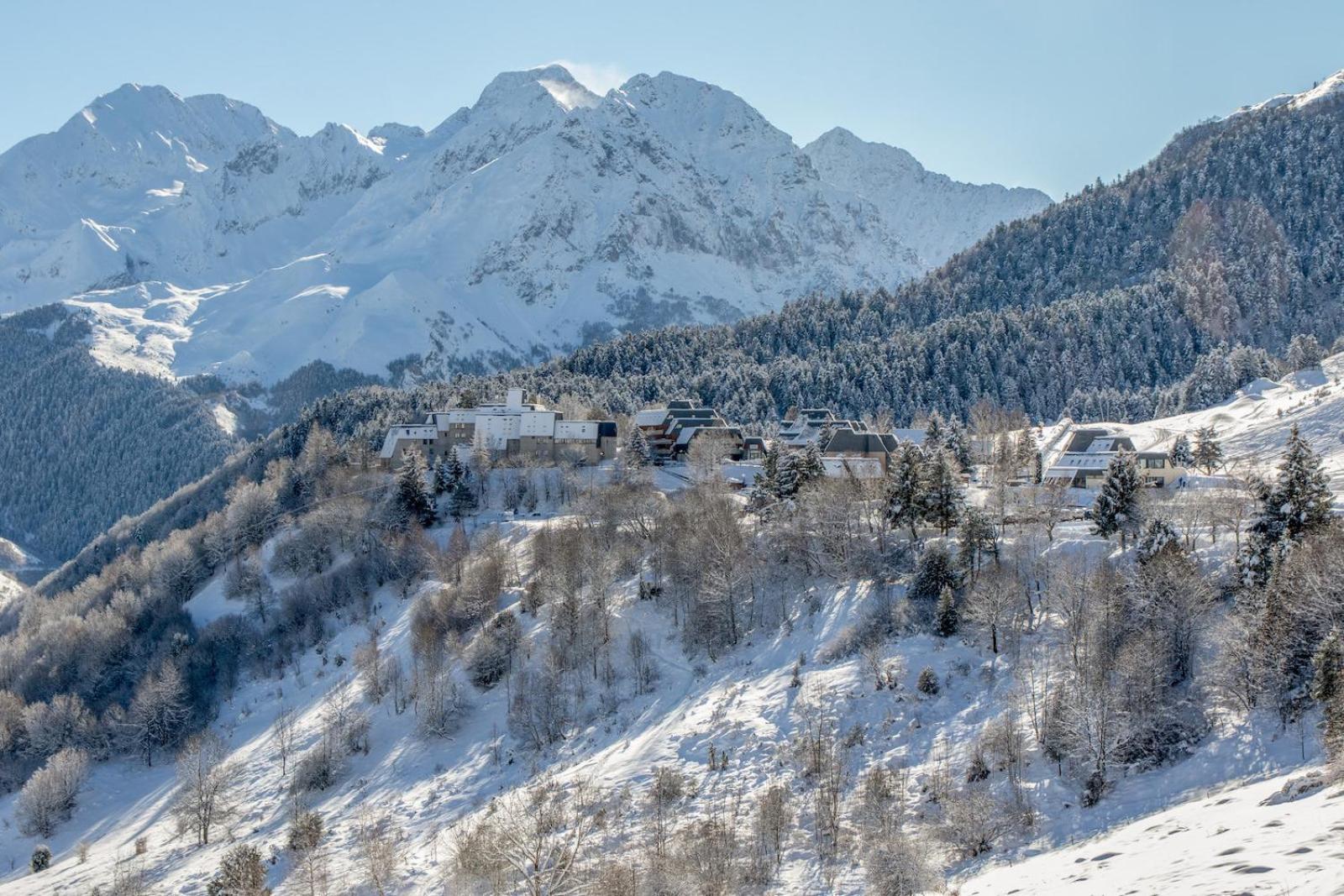 Residence Les Gourgs Blancs - 80M Des Pistes Génos Екстериор снимка