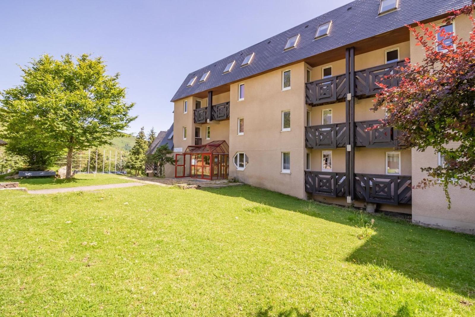 Residence Les Gourgs Blancs - 80M Des Pistes Génos Екстериор снимка